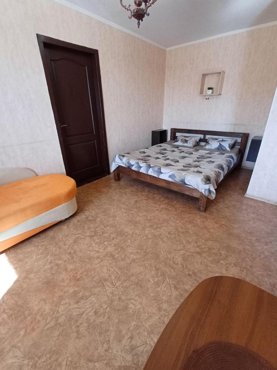 Apartment 2 Rooms Slobozhansky Prospekt Nizhnednepsovsk エクステリア 写真